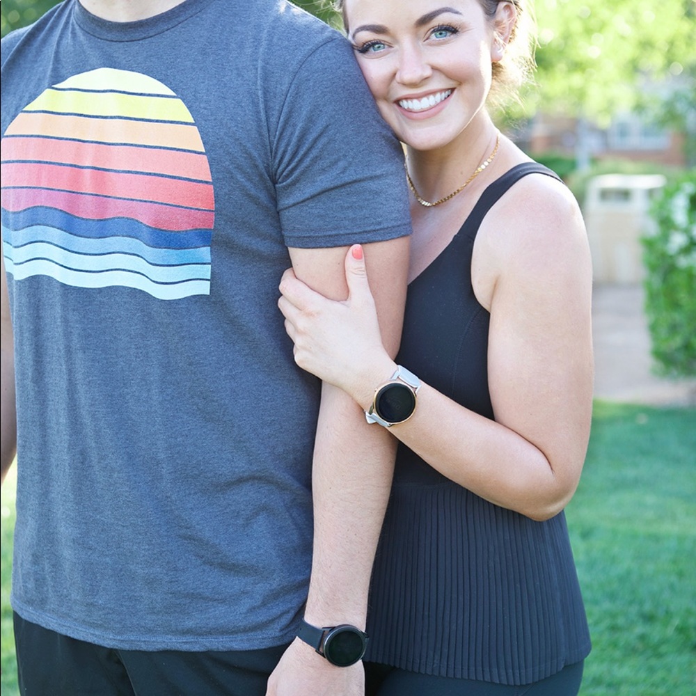 Lululemon Black pleated top!